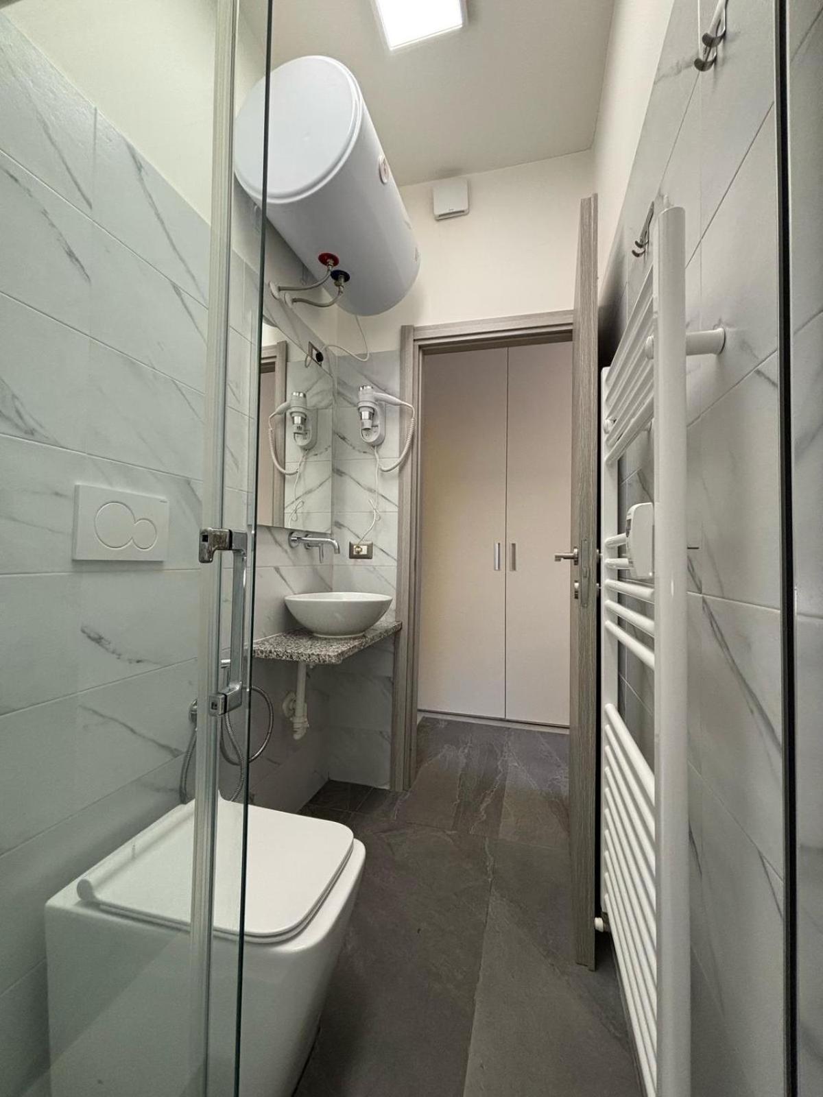Arcobaleno By Dimora Chic Hotel Novara Ngoại thất bức ảnh